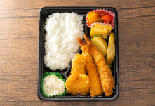 魚のミックスフライ